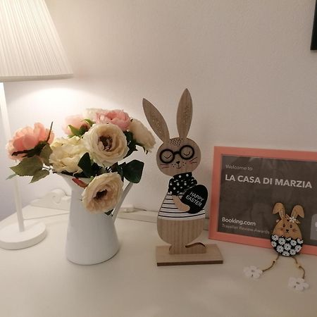 巴多利诺La Casa Di Marzia公寓 外观 照片