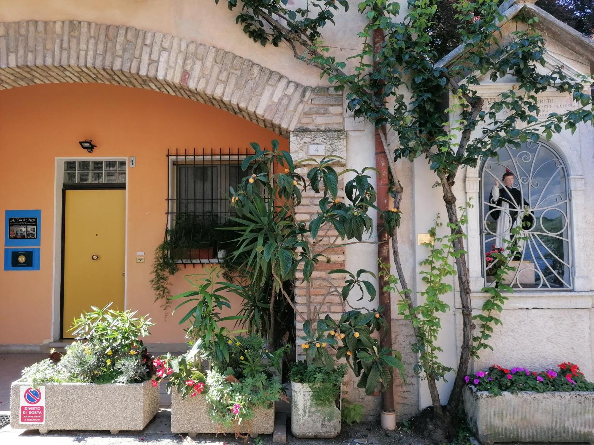 巴多利诺La Casa Di Marzia公寓 外观 照片