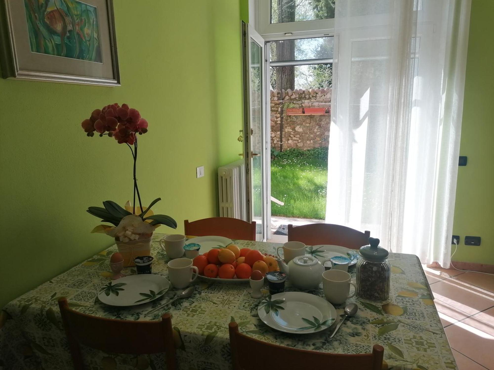 巴多利诺La Casa Di Marzia公寓 外观 照片